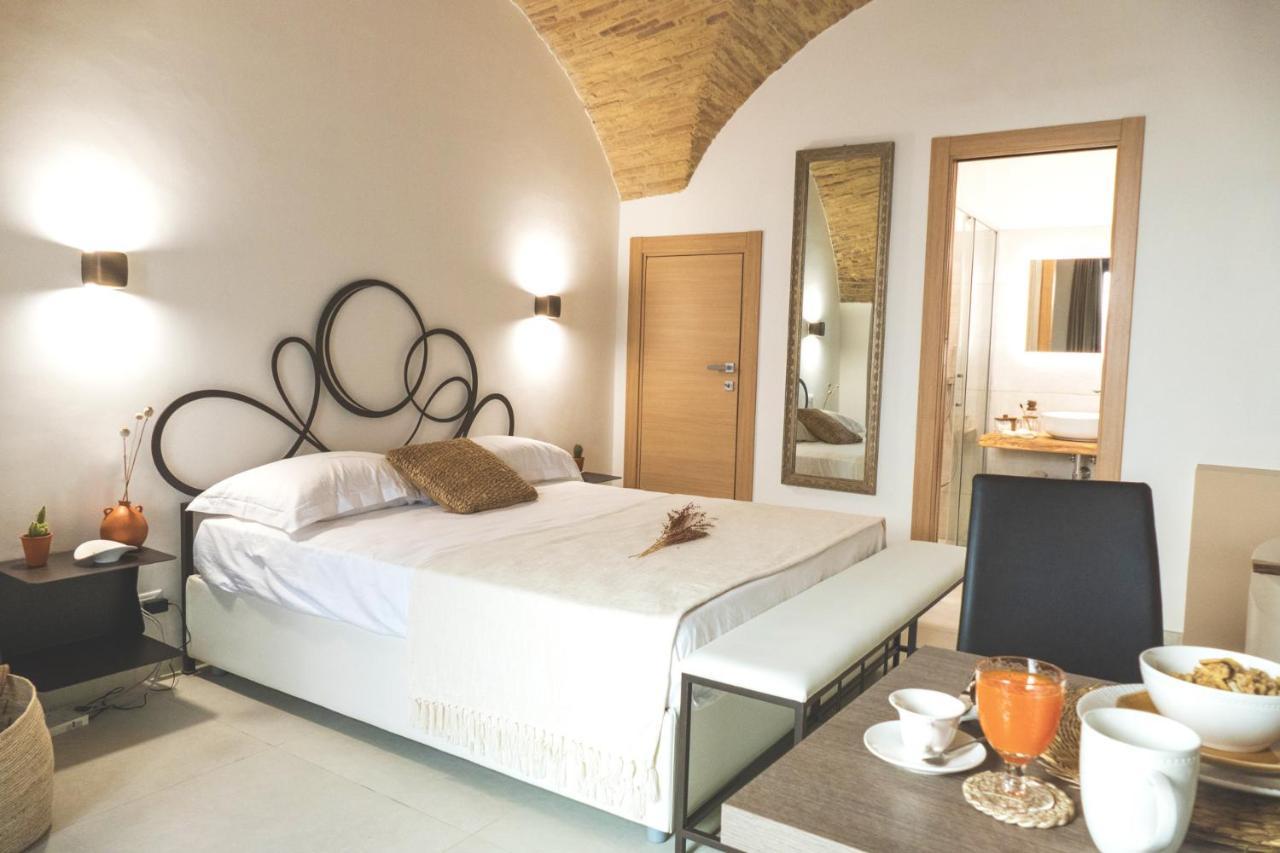 Le Dimore Del Borgo - Room & Breakfast Campomarino  Exterior photo