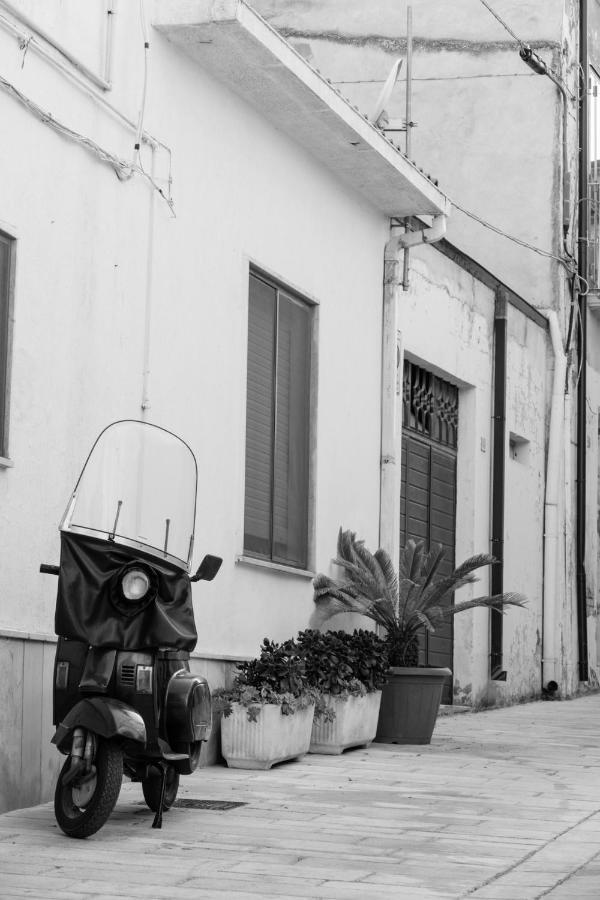 Le Dimore Del Borgo - Room & Breakfast Campomarino  Exterior photo